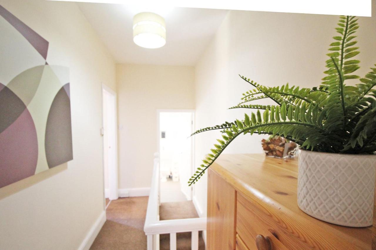 2 Bed, Up To 6 Guests Near Chester City Centre Eksteriør bilde