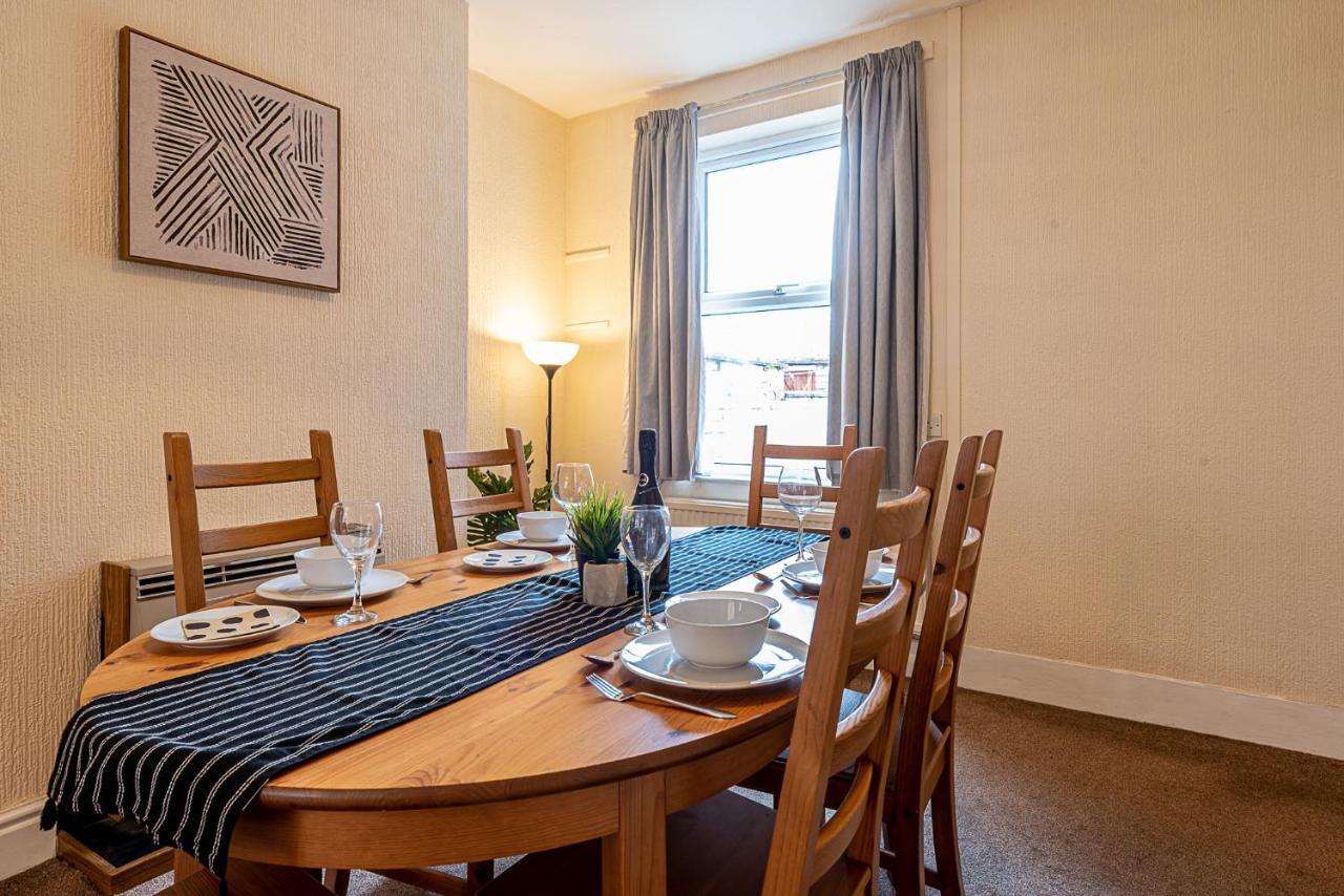 2 Bed, Up To 6 Guests Near Chester City Centre Eksteriør bilde