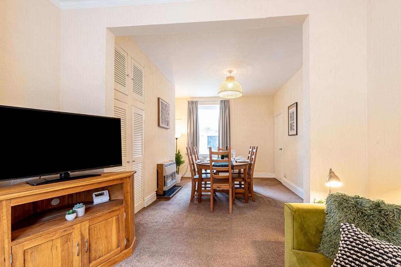 2 Bed, Up To 6 Guests Near Chester City Centre Eksteriør bilde